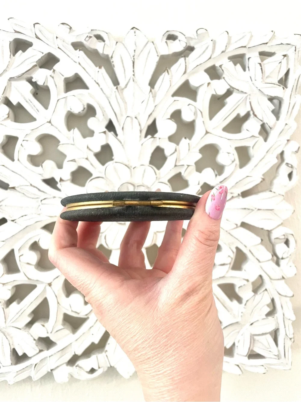 FIFTH Rex Avenue Vintage Compact